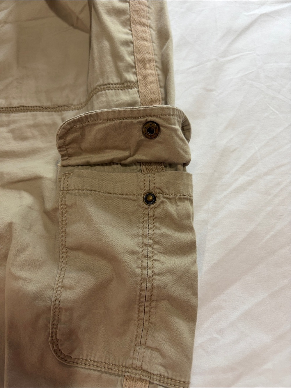 Time & Tru Beige Cargo Capris with Utility Pockets - Picture 7 of 11